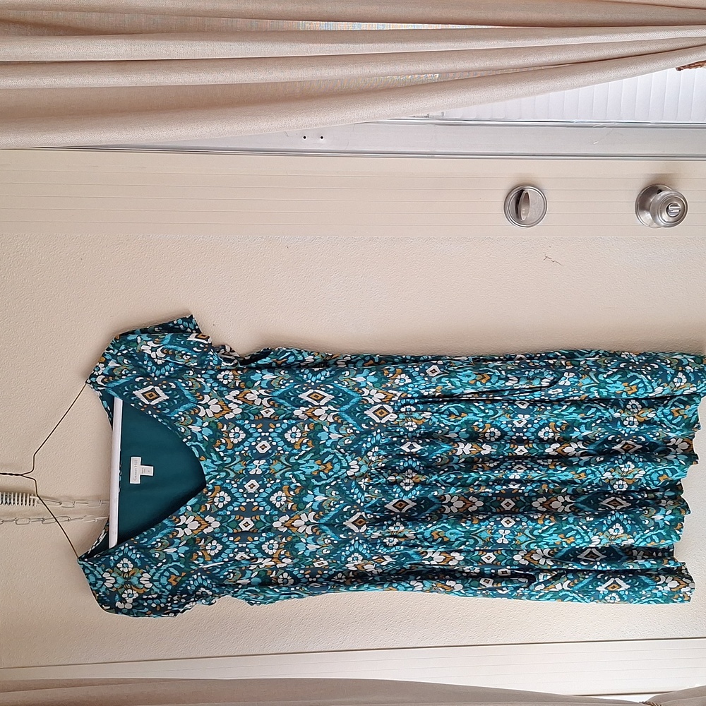 Garnet Hill summer dress size 8 green blue